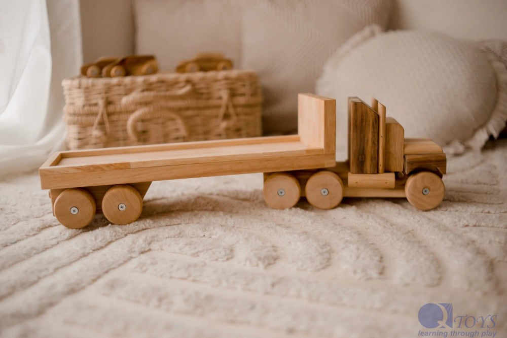 QToys Australia  FLAT BACK TRUCK